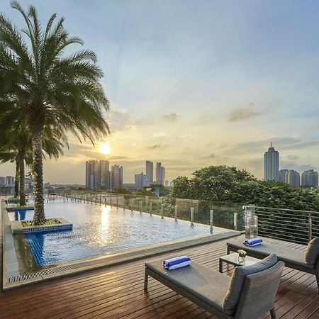 Oakwood Suites La Maison Jakarta Kültér fotó