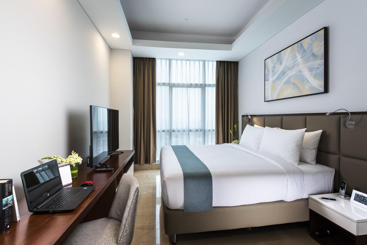 Oakwood Suites La Maison Jakarta Kültér fotó