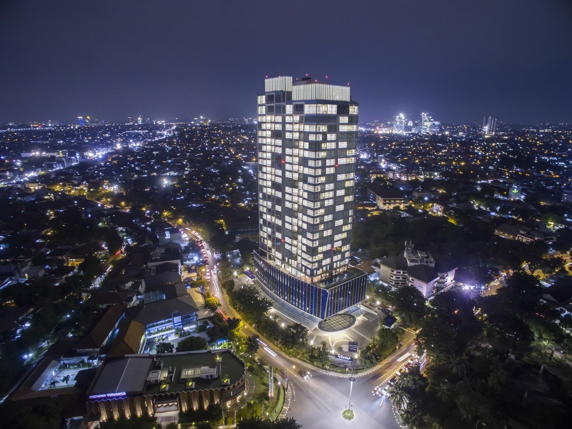 Oakwood Suites La Maison Jakarta Kültér fotó